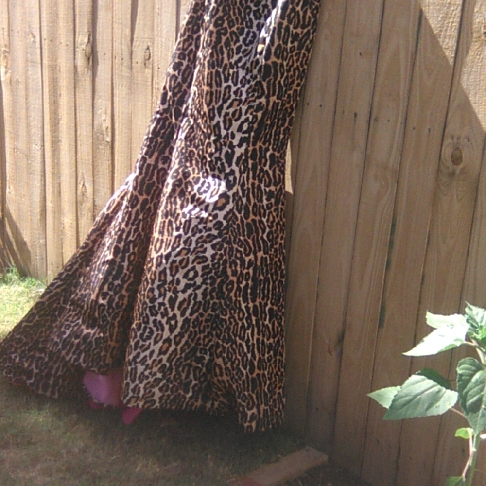 Sherri Hill Strapless Leopard Print Dress
